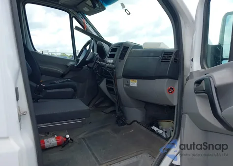 2016 Mercedes-Benz Sprinter 2500 High Roof/High Roof from USA, damaged, VIN WD3PE8DD6GP247790